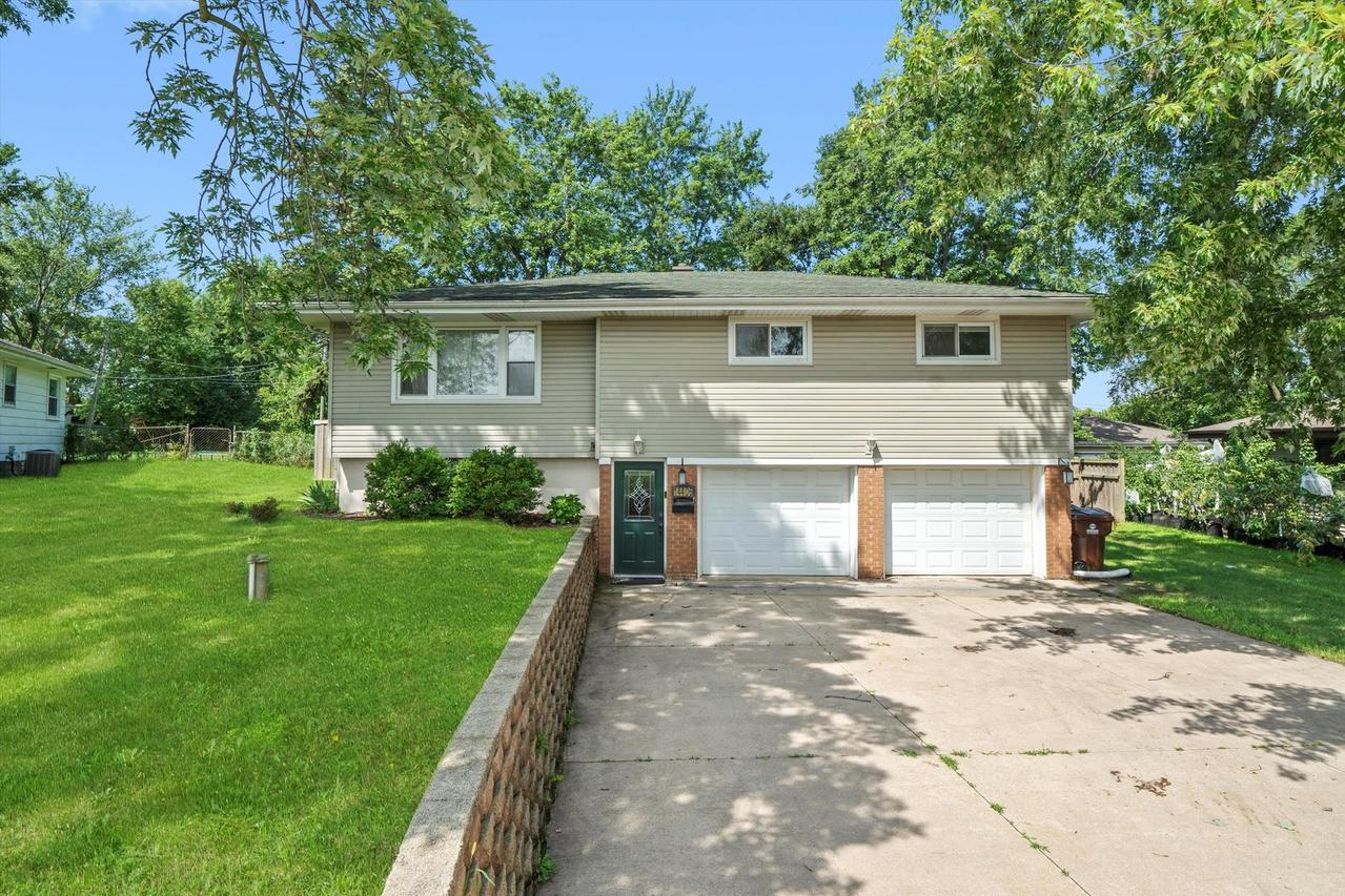 14406 Boula Ave., Lockport, IL 60441