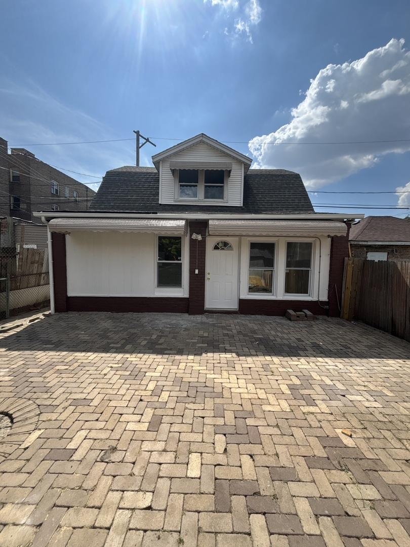 6638 S Albany Ave., Chicago, IL 60629