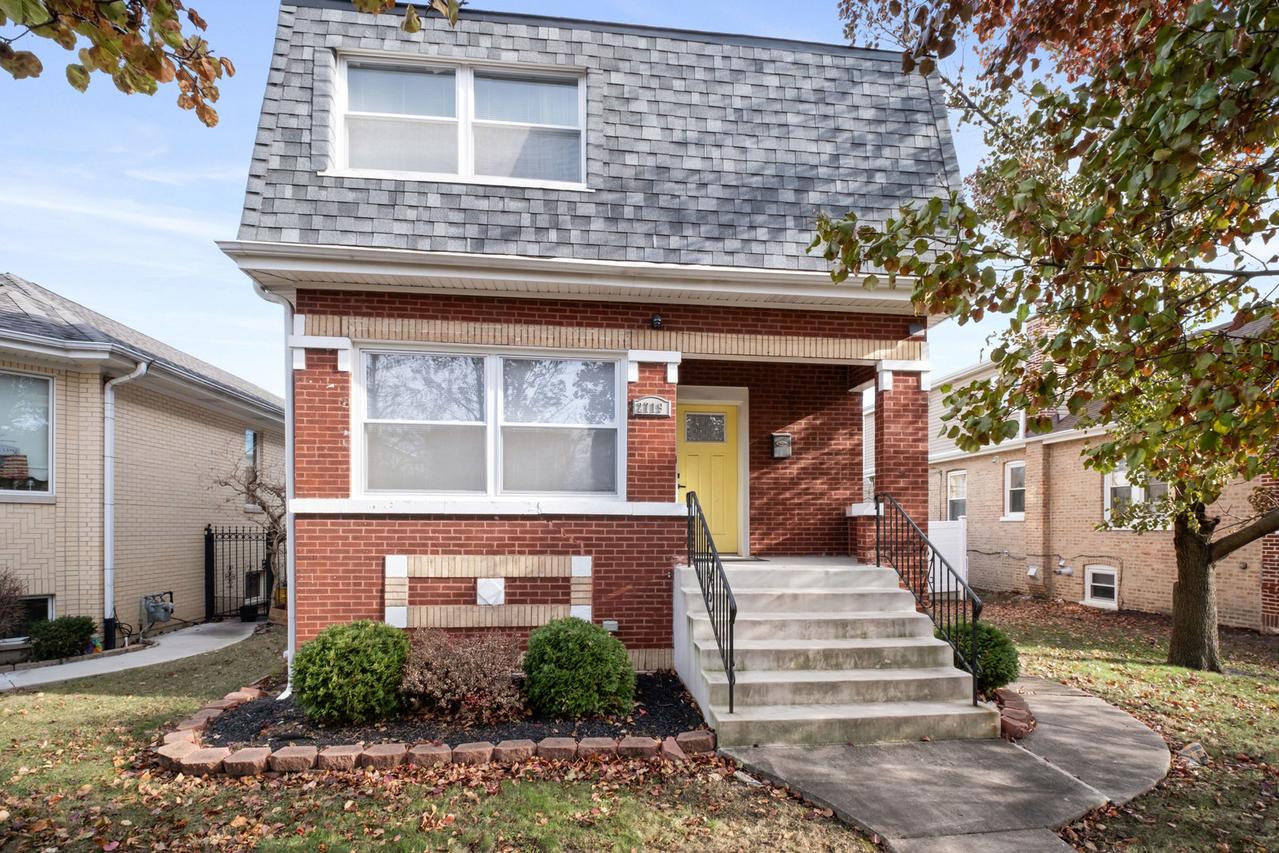 2719 N 74th Ct., Elmwood Park, IL 60707
