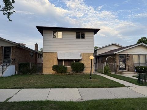 11641 S Laflin St., Chicago, IL 60643