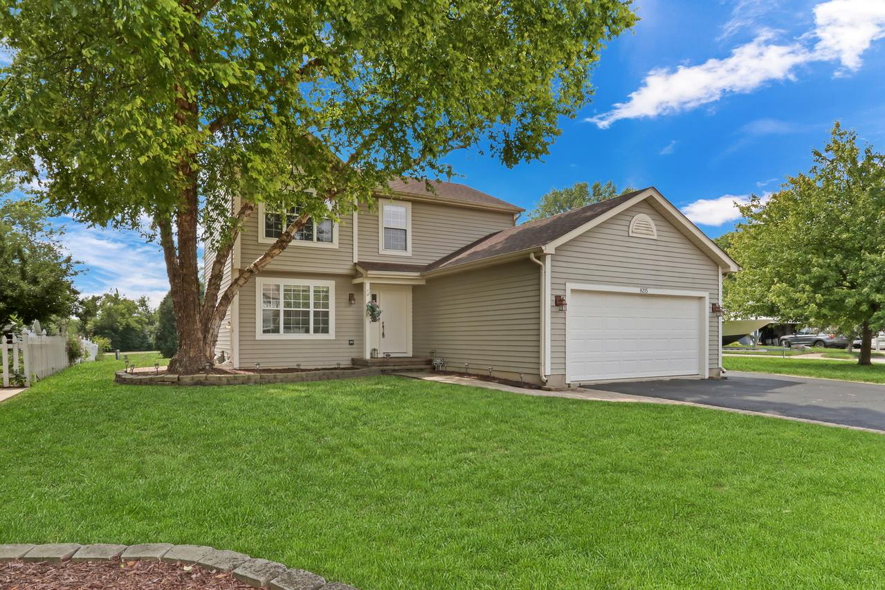 8215 Balsam Ct., Fox Lake, IL 60020