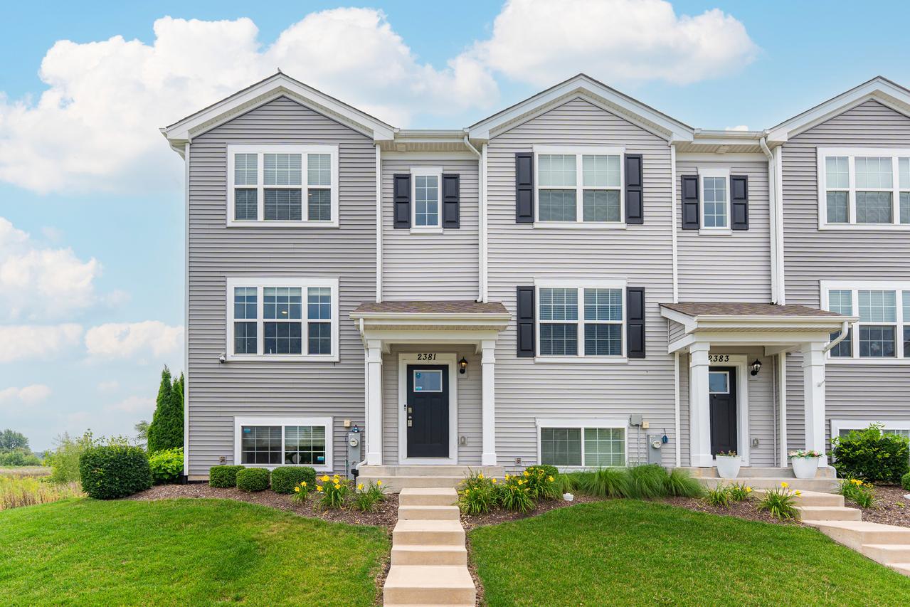 2381 Alison Ave., Pingree Grove, IL 60140