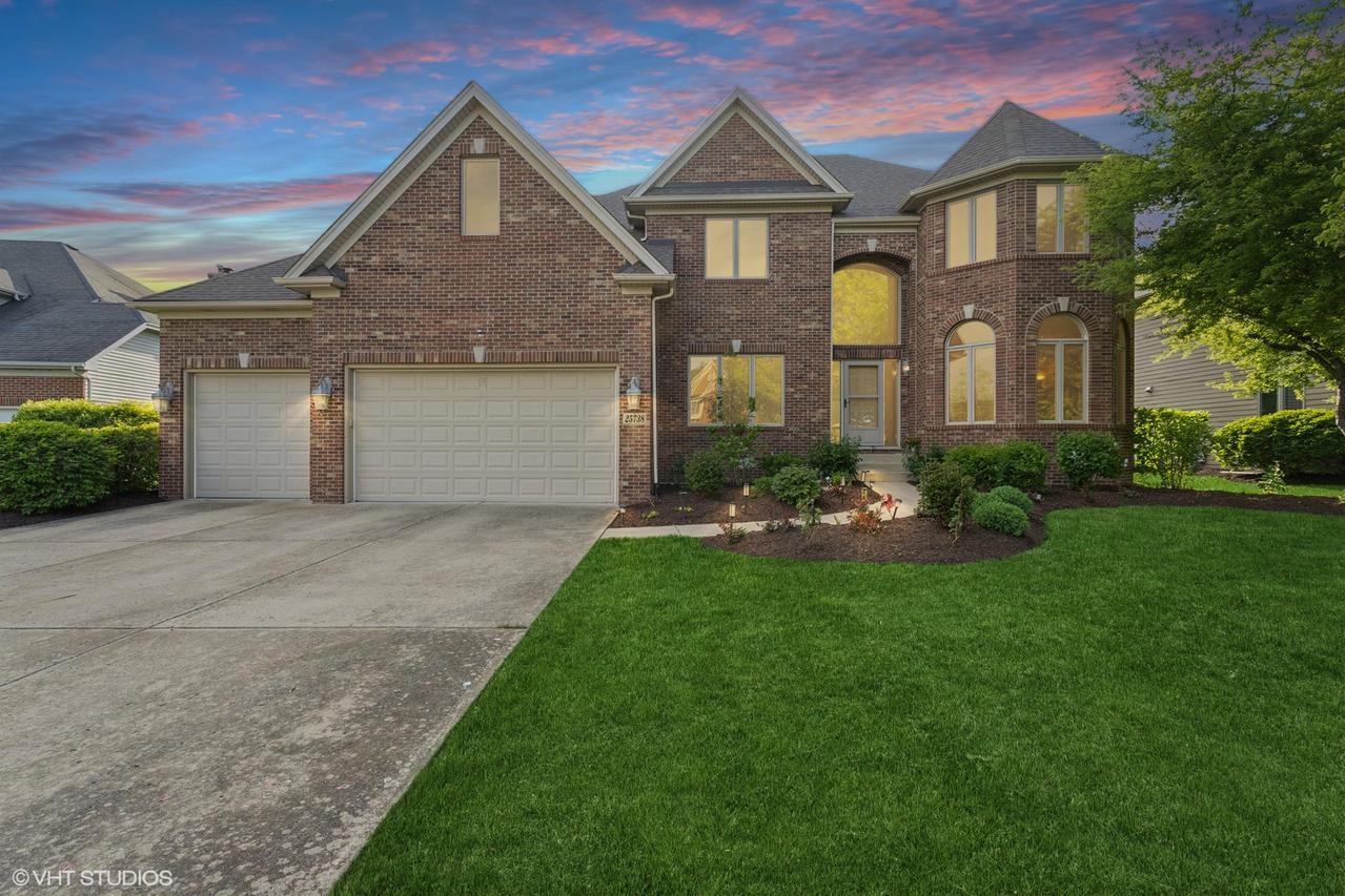 25738 W Sunnymere Dr., Plainfield, IL 60585