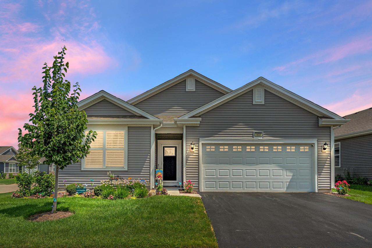 1655 Windsor Rd., Pingree Grove, IL 60140