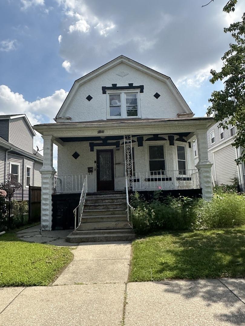 2105 N Leclaire Ave., Chicago, IL 60639