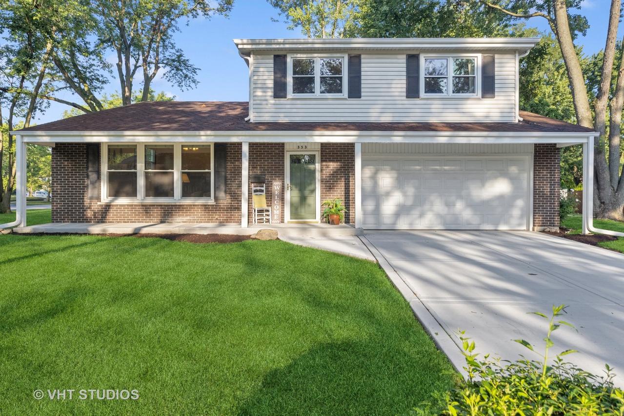 353 Berry Dr., Naperville, IL 60540