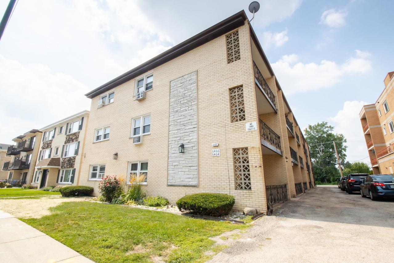 6466 N Northwest Hwy. #C1, Chicago, IL 60631