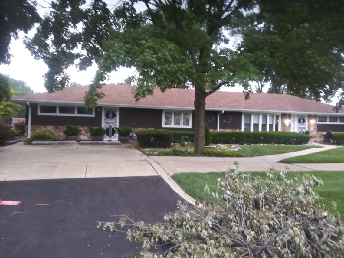 8001 Rutherford Ave., Burbank, IL 60459