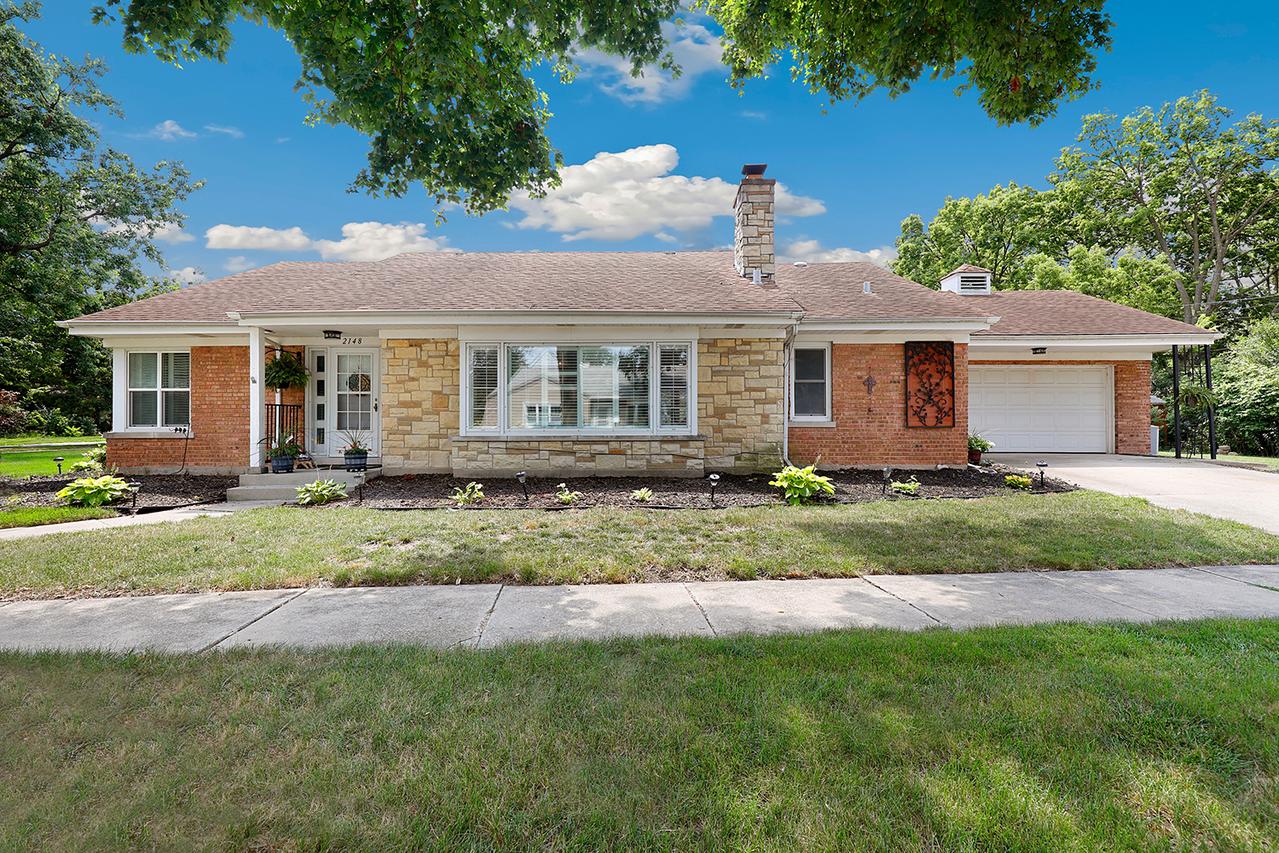 2148 Marston Ln., Flossmoor, IL 60422