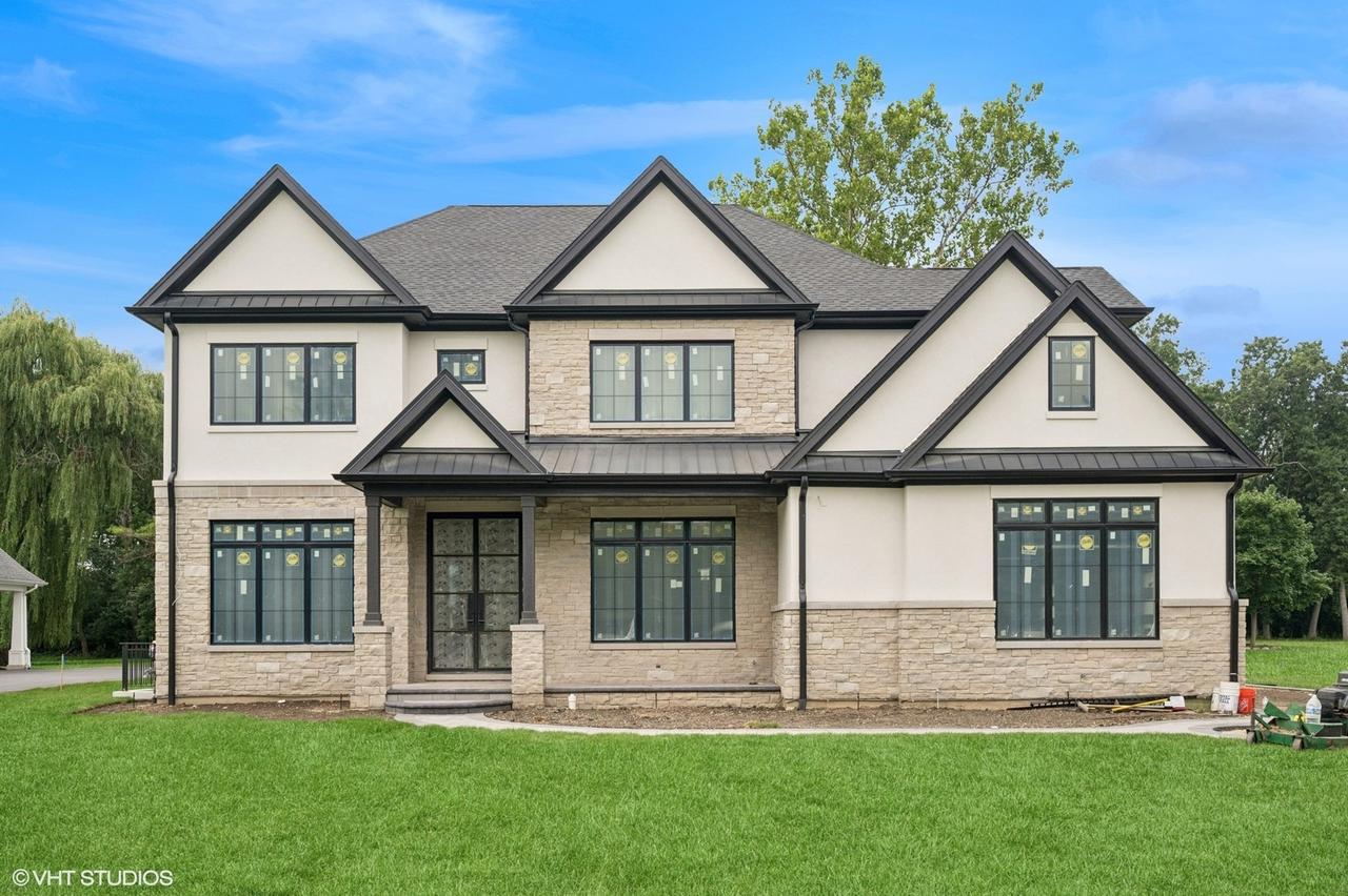 2102 Grange Ave., Highland Park, IL 60035