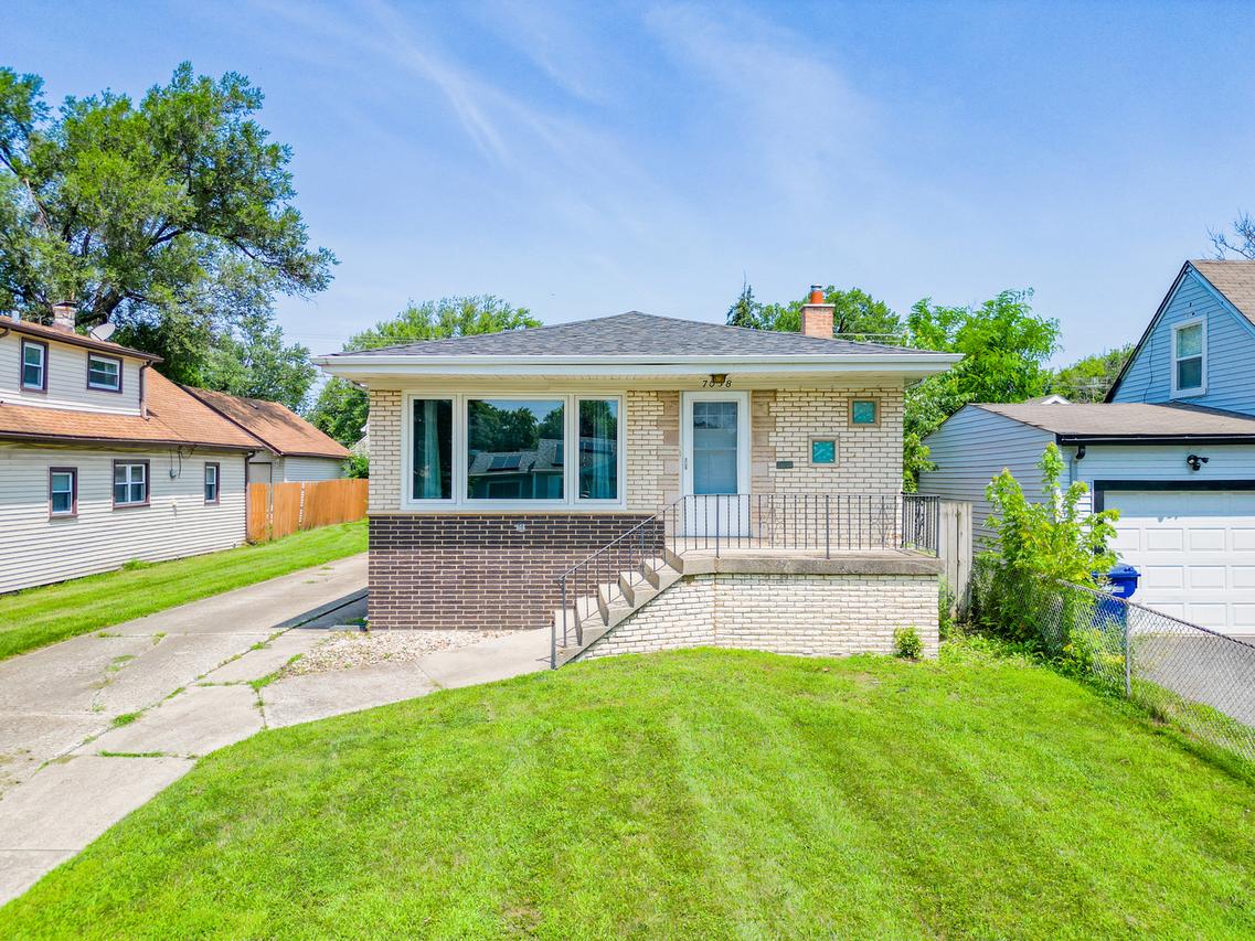 7038 W 114th Pl., Worth, IL 60482