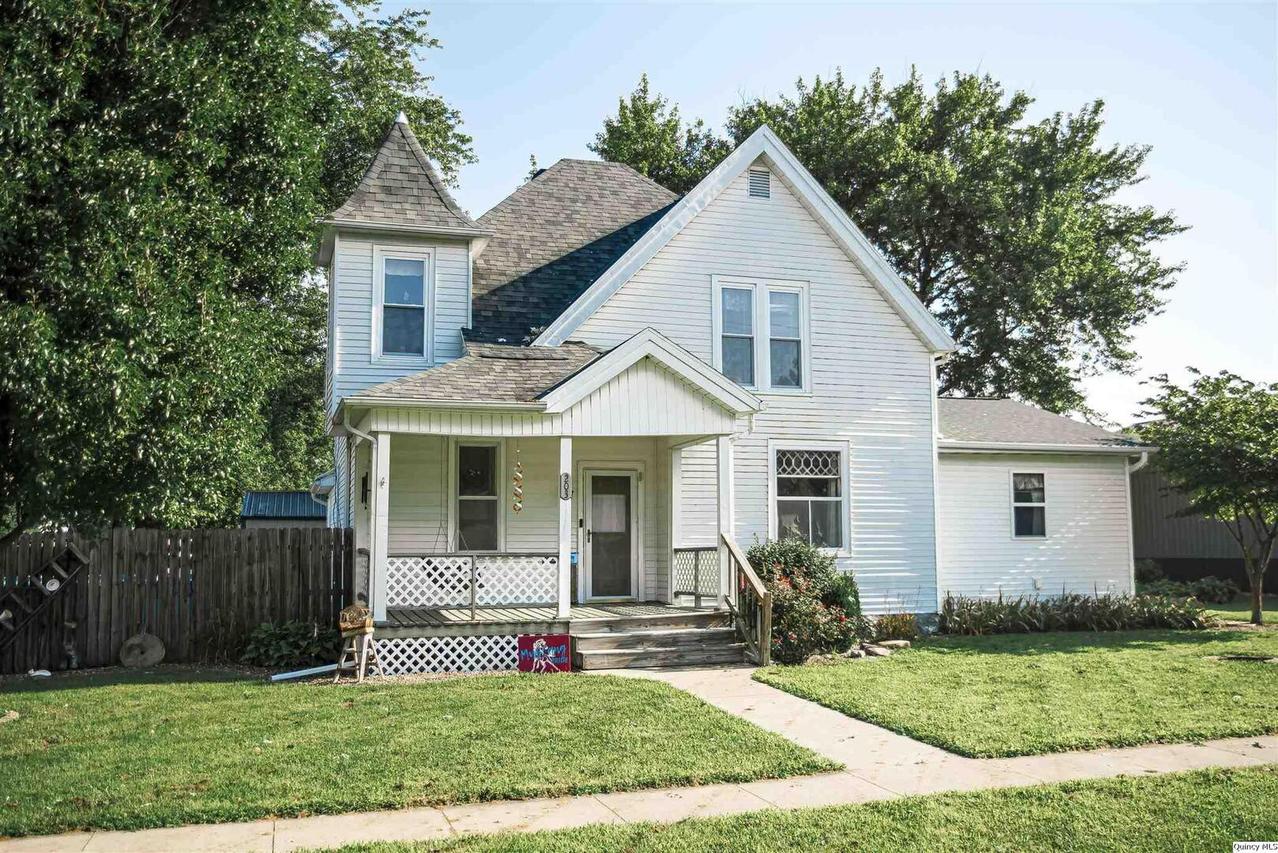 203 E North St., Loraine, IL 62349