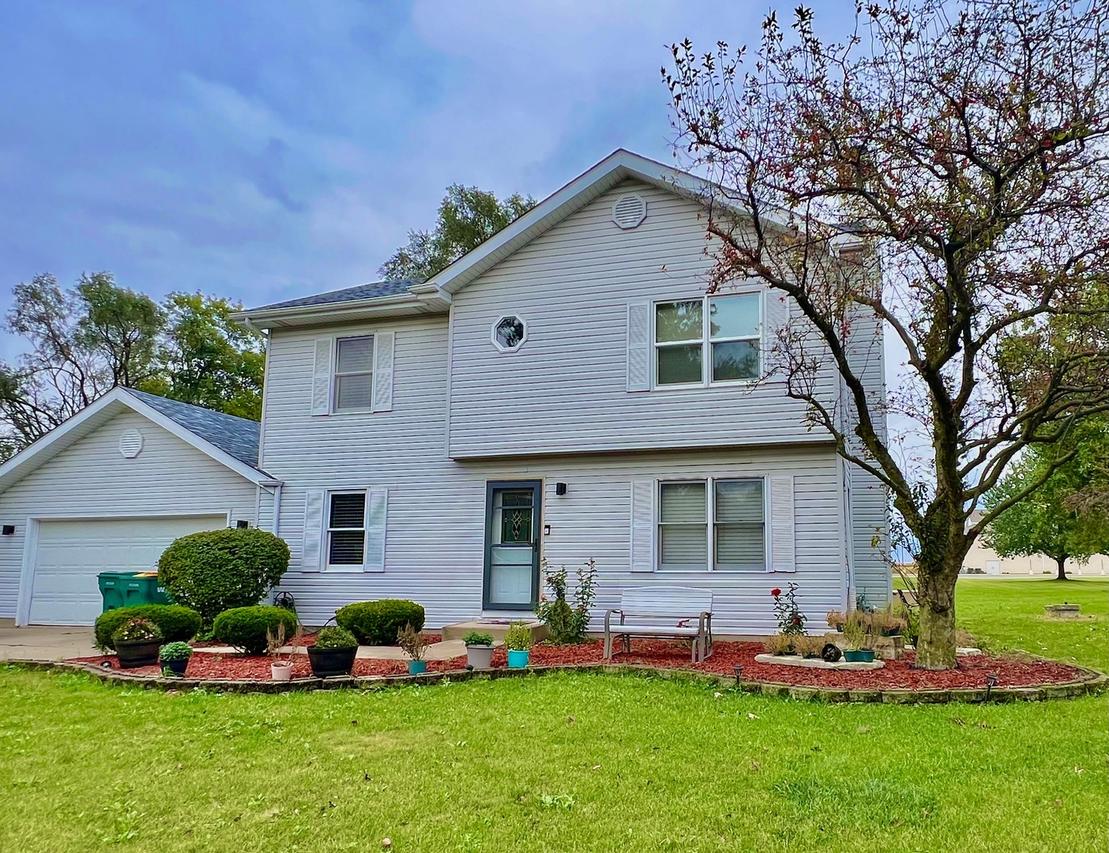 810 Peale St., Joliet, IL 60433