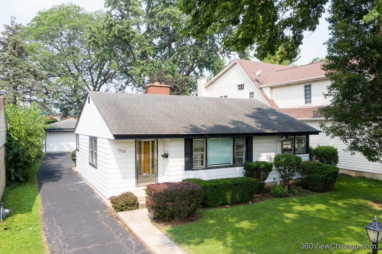 3928 Washington St., Downers Grove, IL 60515
