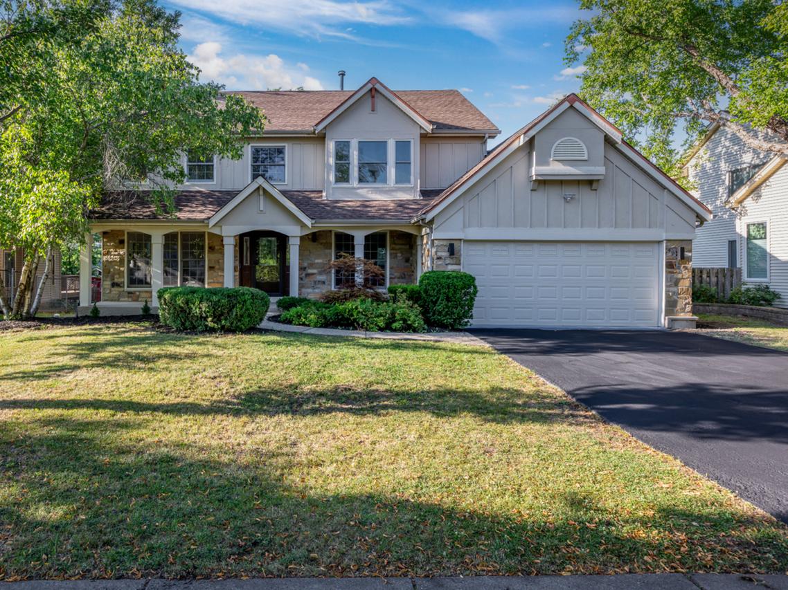 455 Mayfair Ln., Buffalo Grove, IL 60089