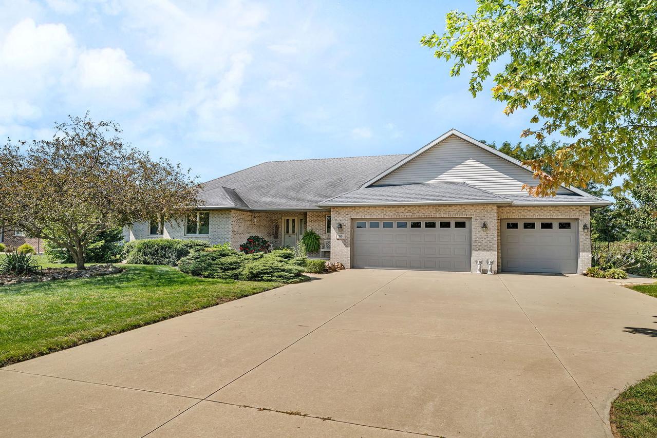 310 Fairway Dr., Essex, IL 60935