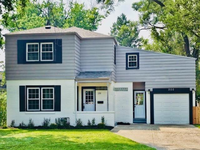 200 S Delaplaine Rd., Riverside, IL 60546