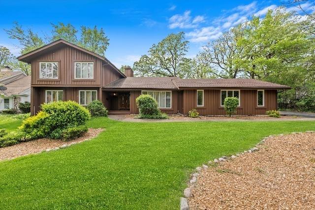 22 Strauss Ln., Olympia Fields, IL 60461
