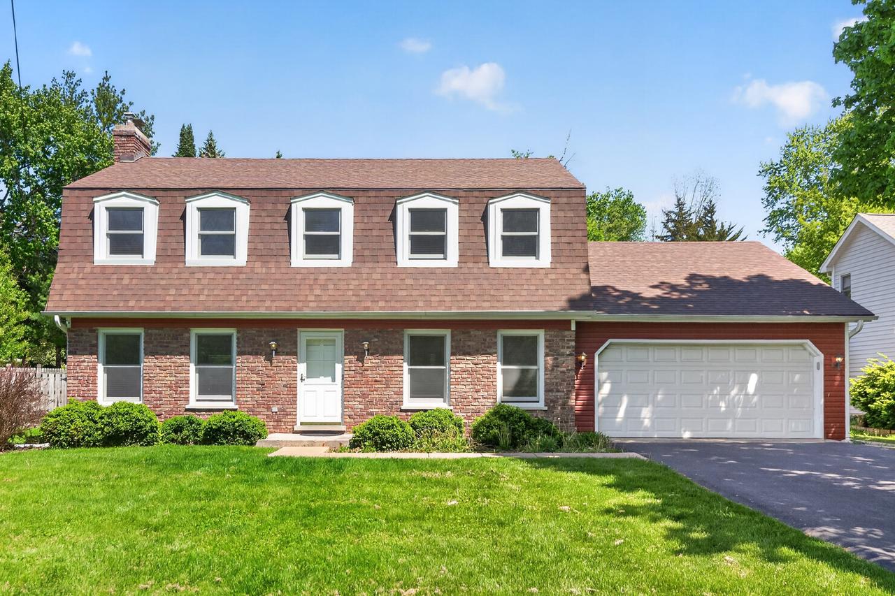 272 S Forest Ave., Batavia, IL 60510