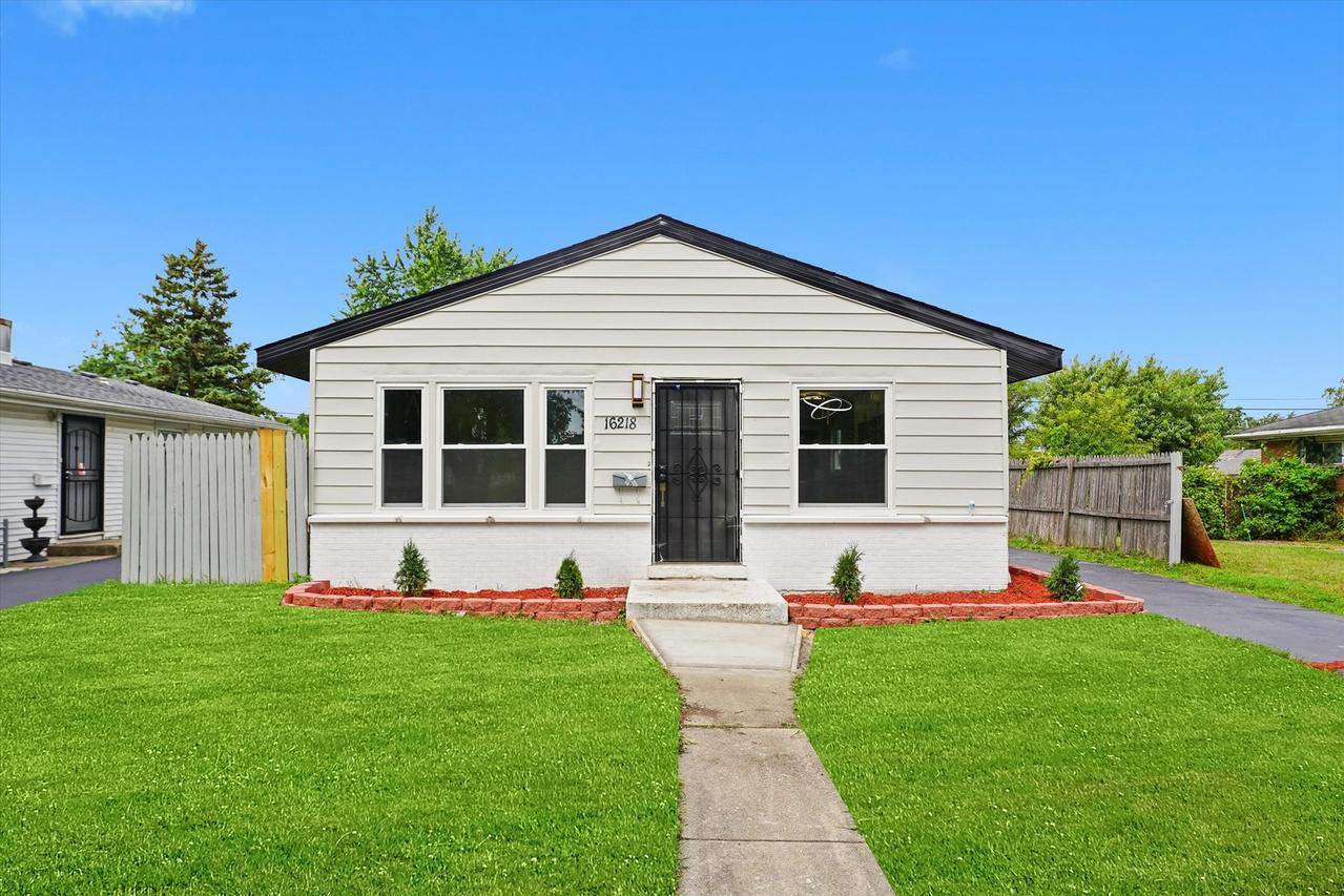 16218 Honore Ave., Markham, IL 60426