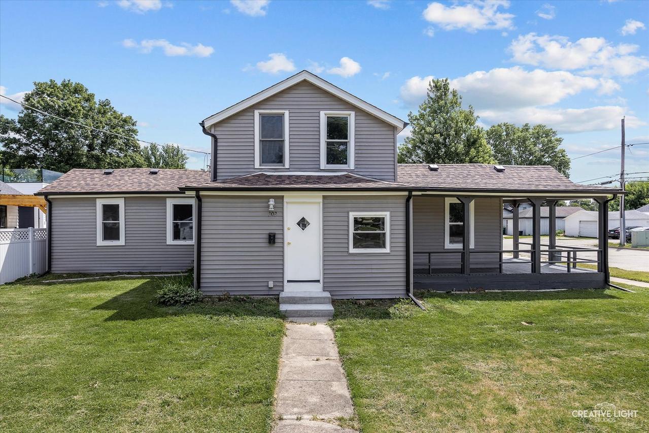 302 N Center St., Plano, IL 60545