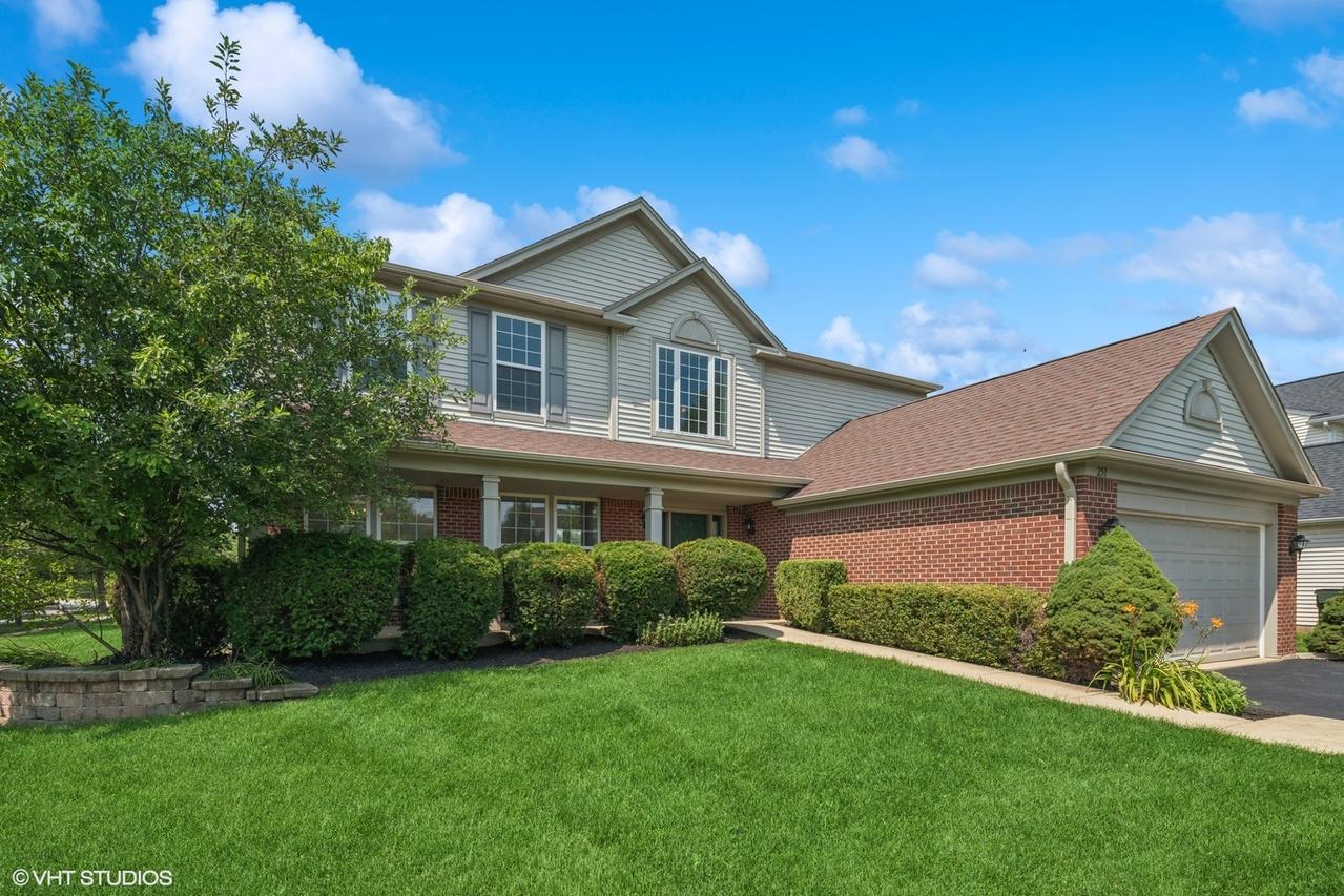 251 Carolina St., Bolingbrook, IL 60490