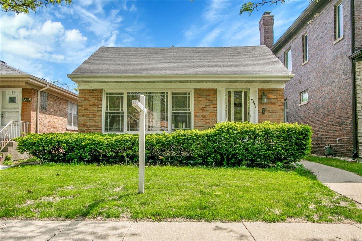 6311 N Kedvale Ave., Chicago, IL 60646
