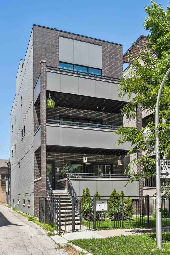 2916 W Shakespeare Ave. #2, Chicago, IL 60647