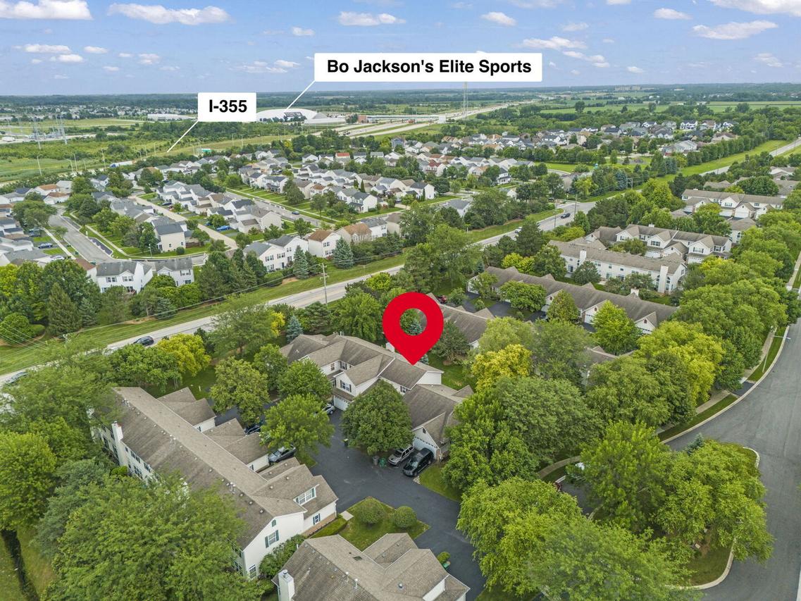 16727 S Sunset Ridge Ct., Lockport, IL 60441