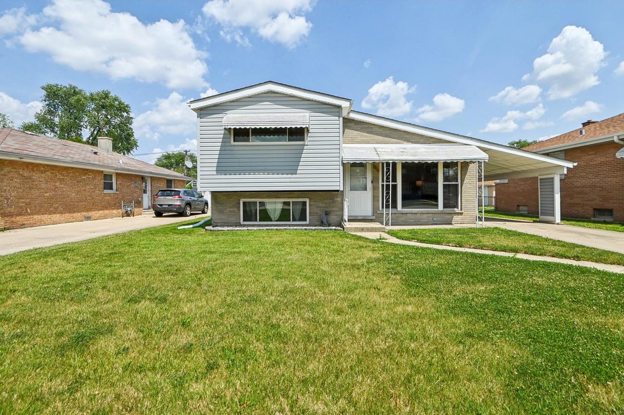 1127 Herbert Ave., Berkeley, IL 60163