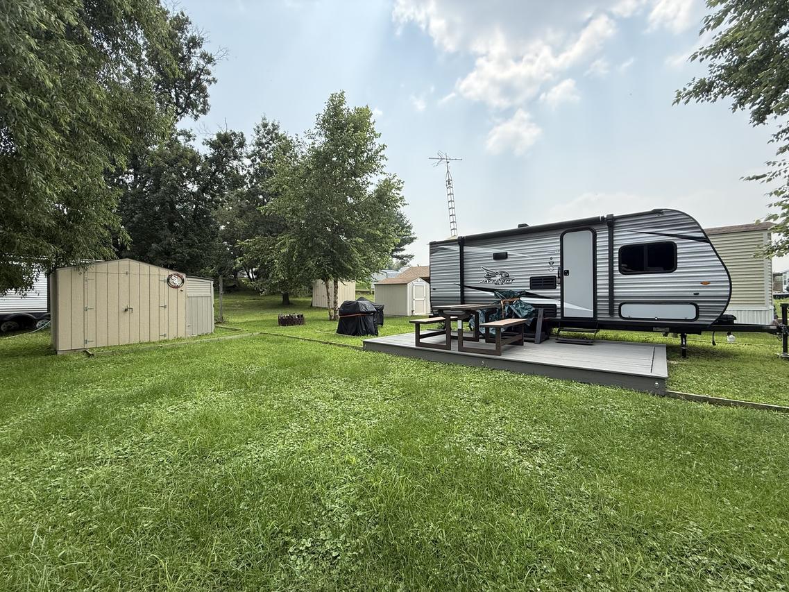 13-93 Woodhaven Lakes, Sublette, IL 61367