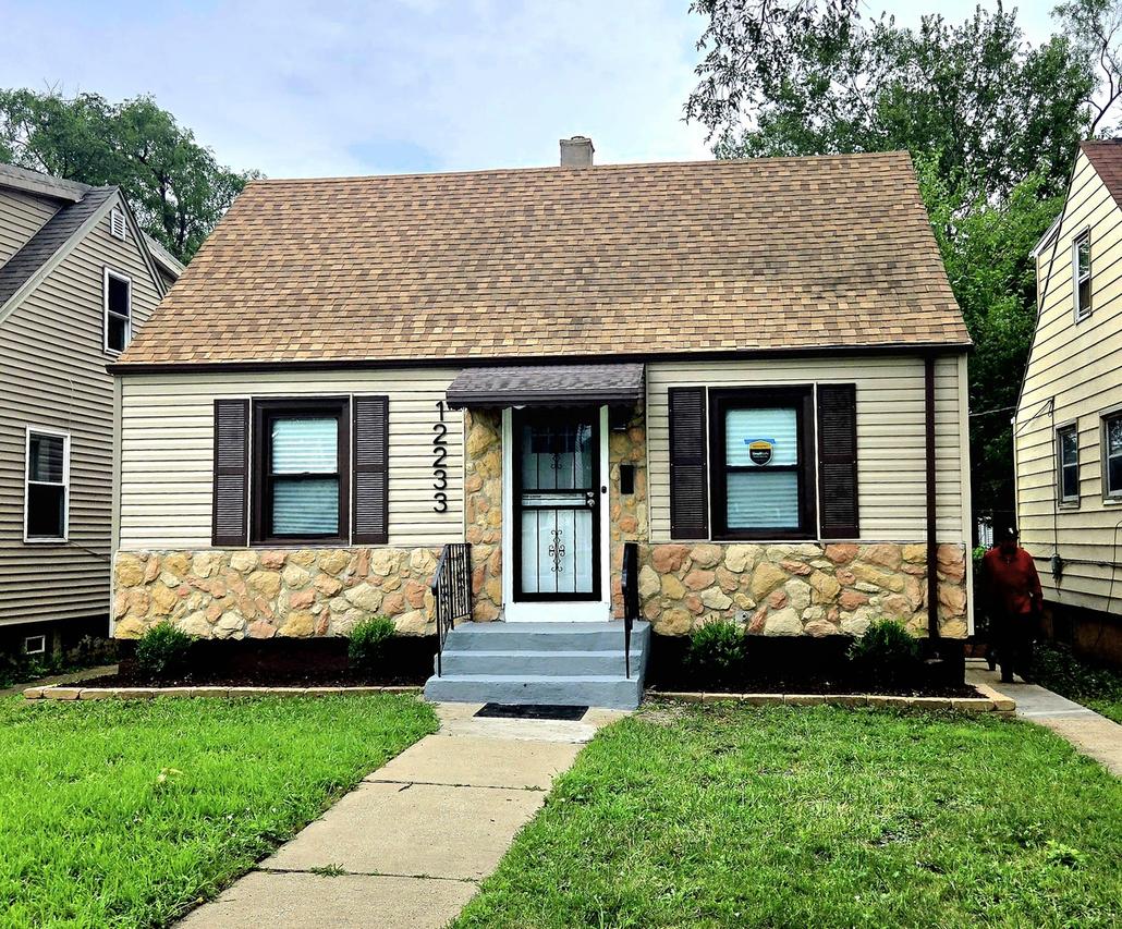 [Address Hidden by Seller], Chicago, IL 60643