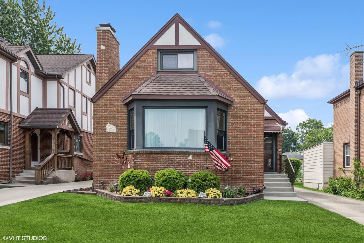 7229 W Lunt Ave., Chicago, IL 60631