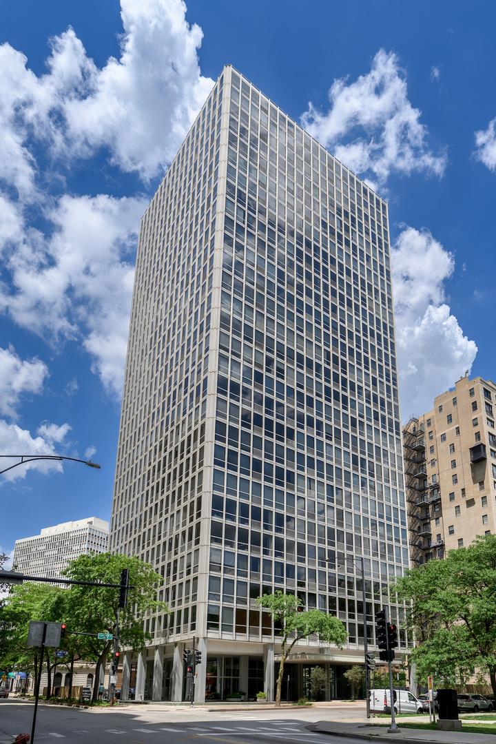 2400 N Lakeview Ave. #2804, Chicago, IL 60614