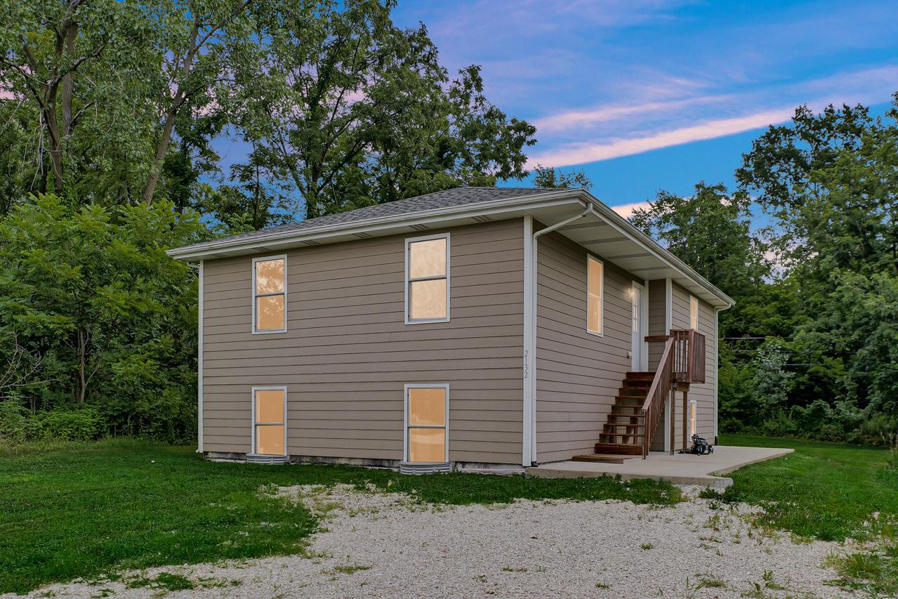 2132 California Ave., Lockport, IL 60441