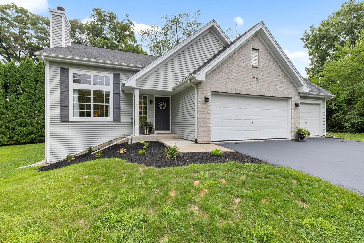 1196 W 2nd St., Byron, IL 61010