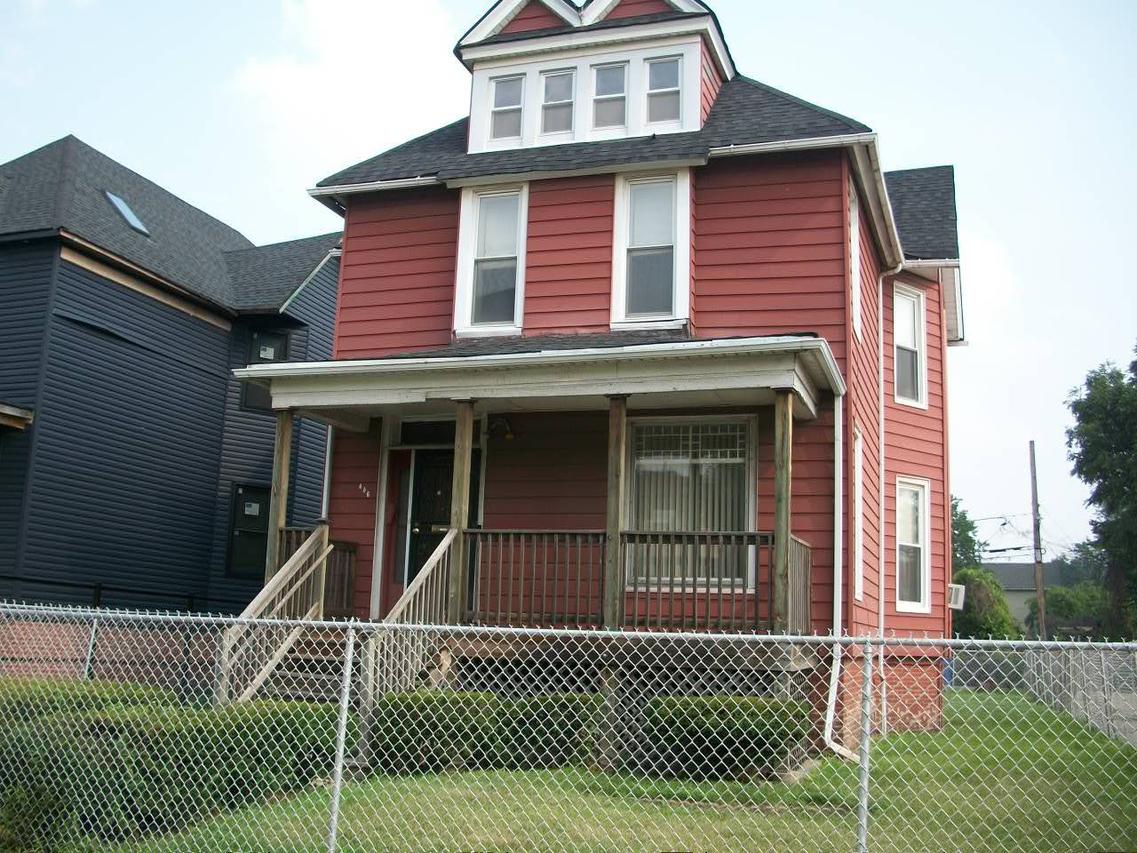 406 W Englewood Ave., Chicago, IL 60621