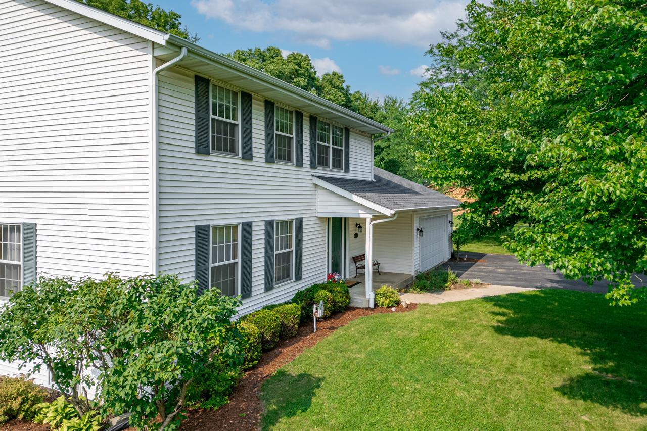 3188 Horseshoe Bend, Rockford, IL 61109
