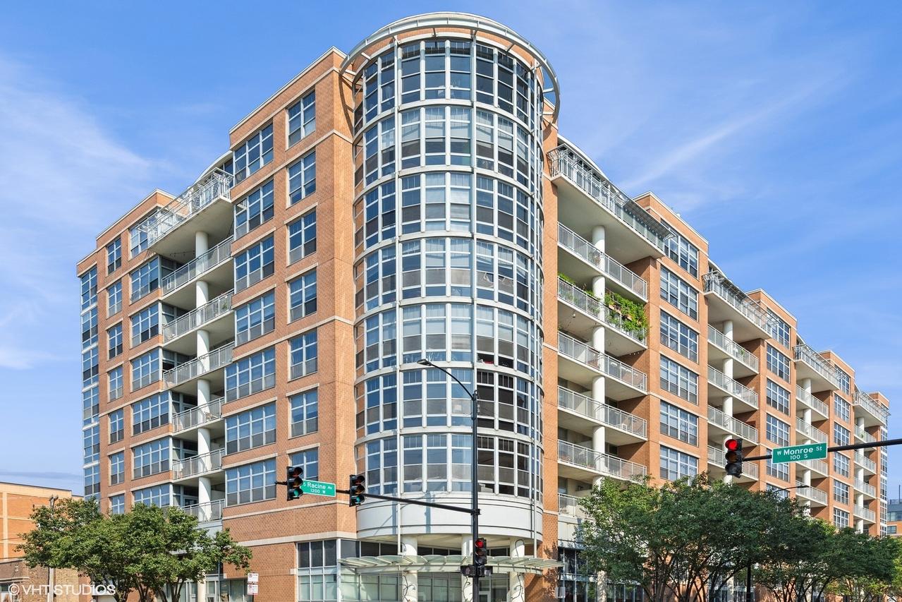 1200 W Monroe St. #805, Chicago, IL 60607