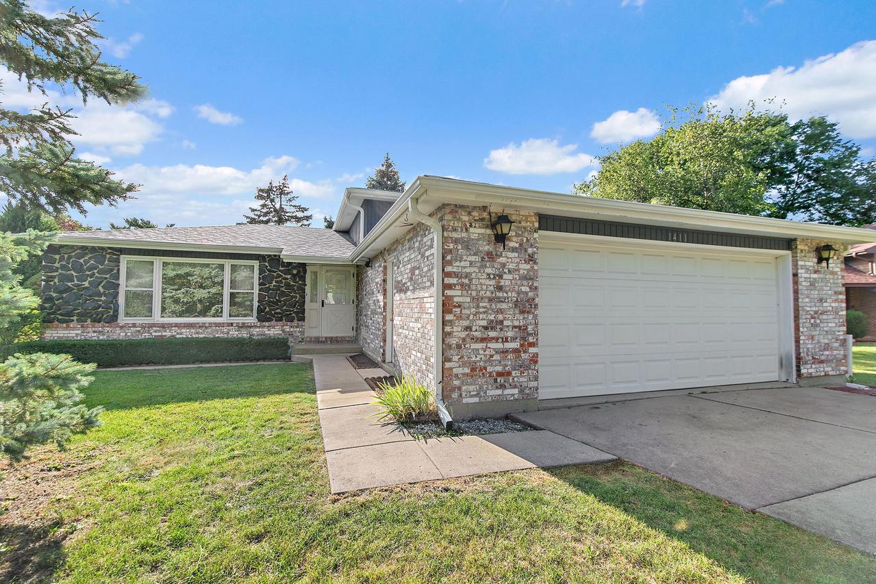 1411 Jill Ct., Rolling Meadows, IL 60008