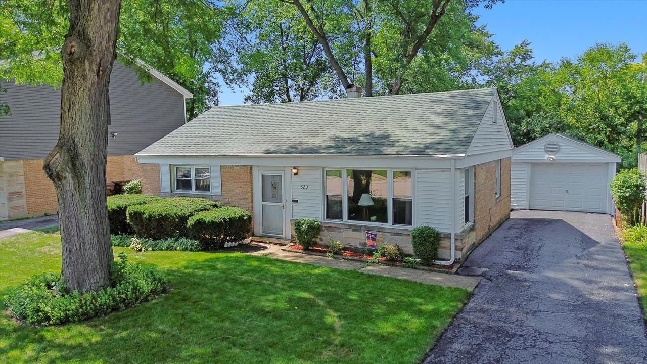 320 Oswego St., Park Forest, IL 60466