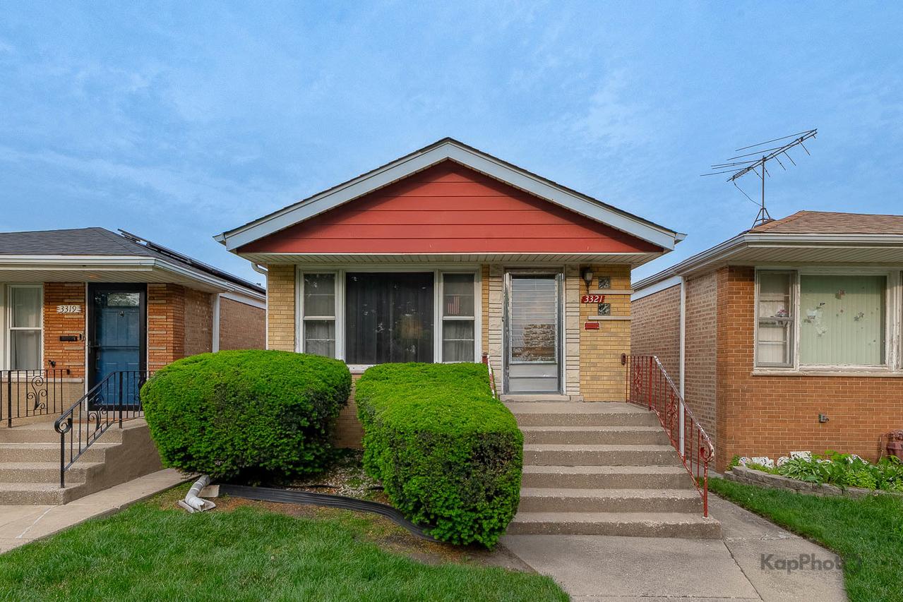 3321 S Seeley Ave., Chicago, IL 60608