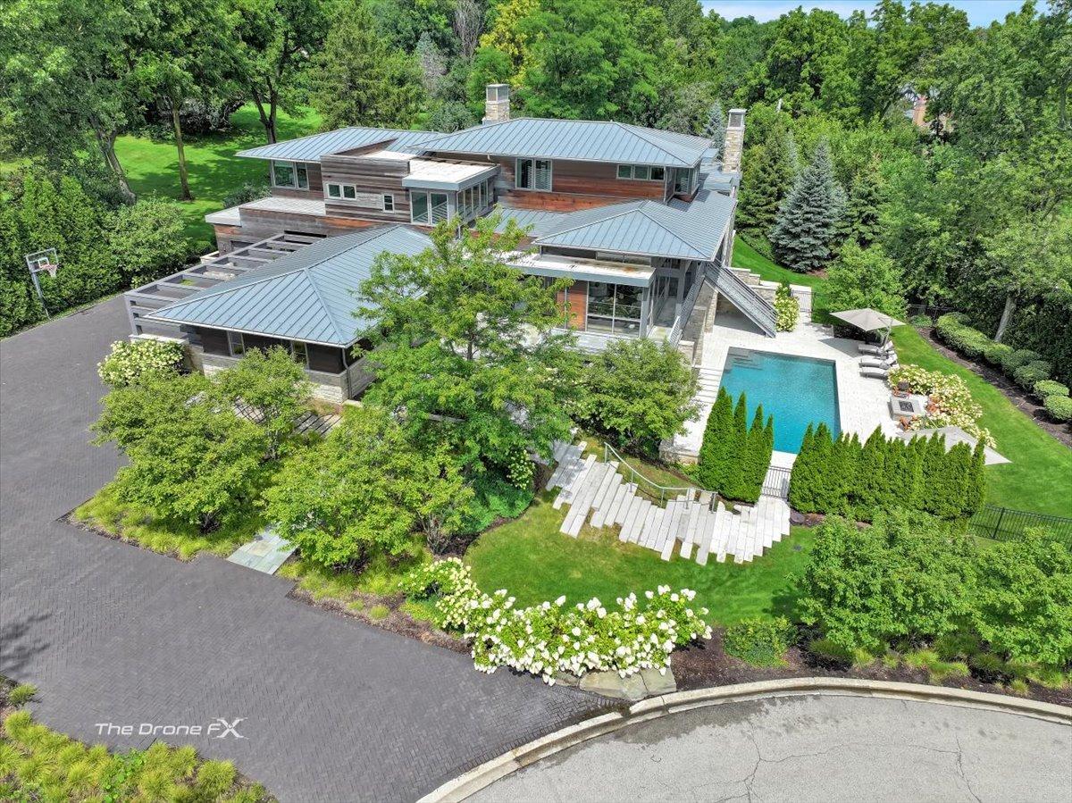 412 Fox Trail Ct., Oak Brook, IL 60523