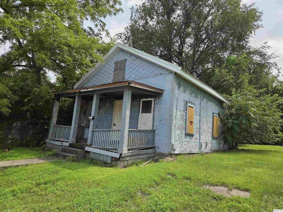616 Oak St., Quincy, IL 62301