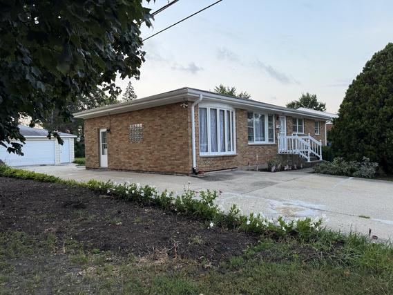 New Homes For Sale This Week That Attend Lincoln Junior High School: July 25th to July 31st