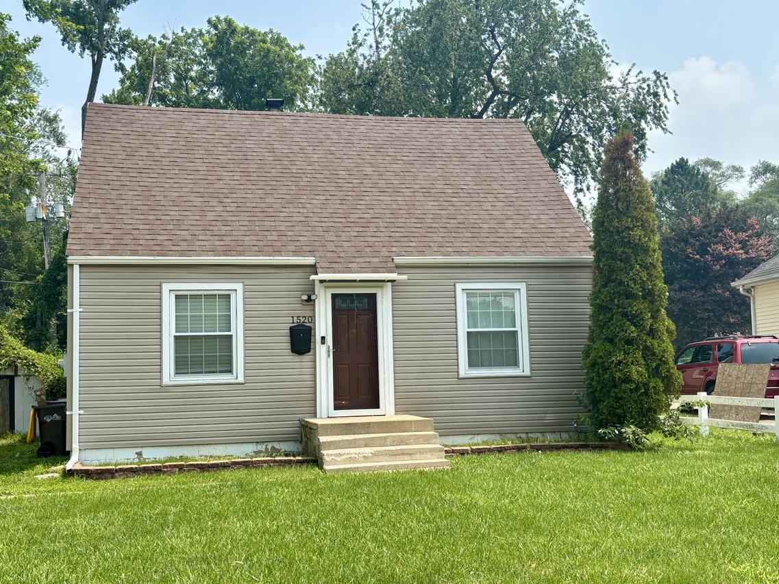 1520 Log Cabin Ave., Rockford, IL 61108