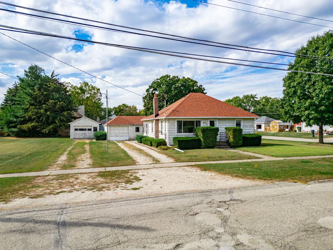 830 N Taylor St., Marengo, IL 60152