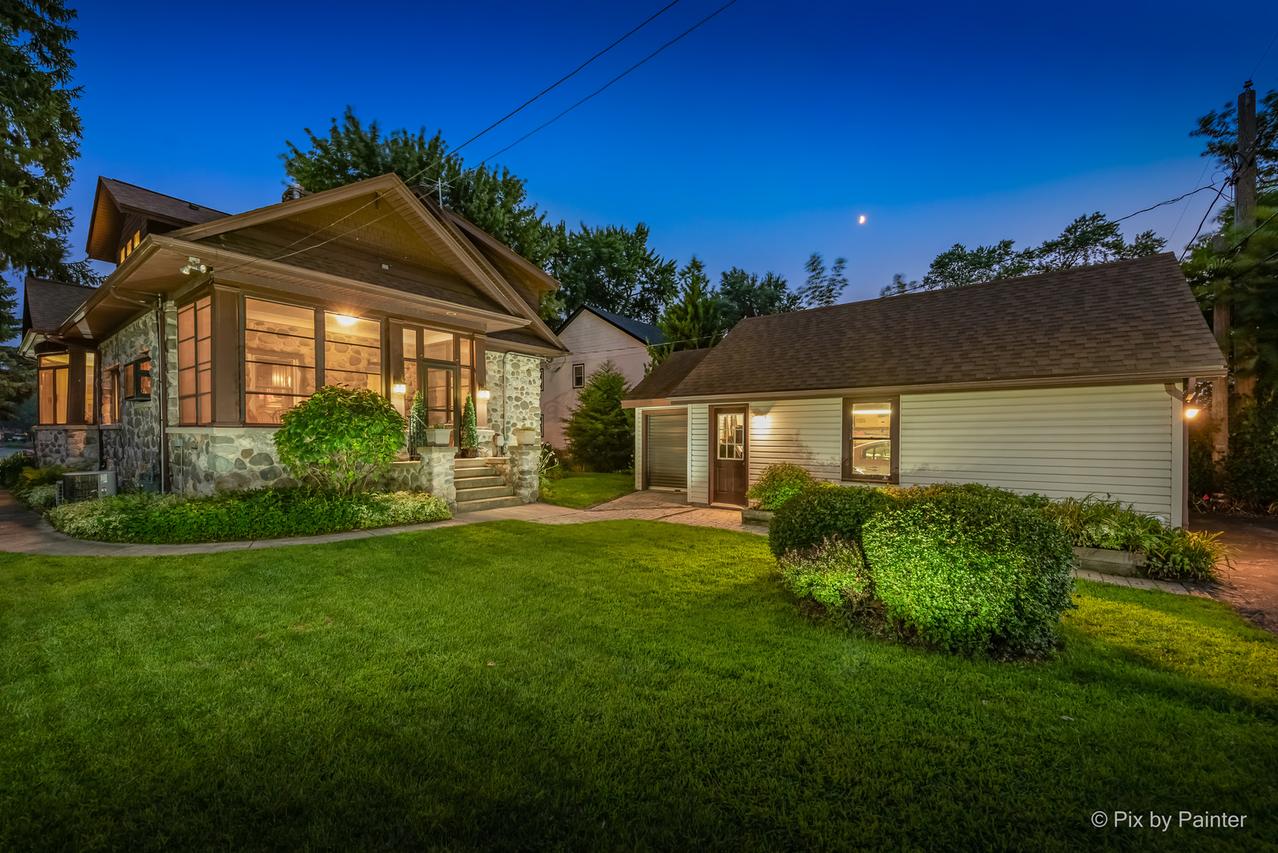 2301 Fairview Ave., Johnsburg, IL 60051