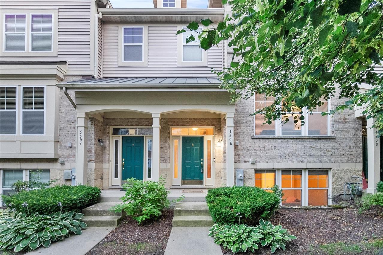5606 Cambridge Way, Hanover Park, IL 60133