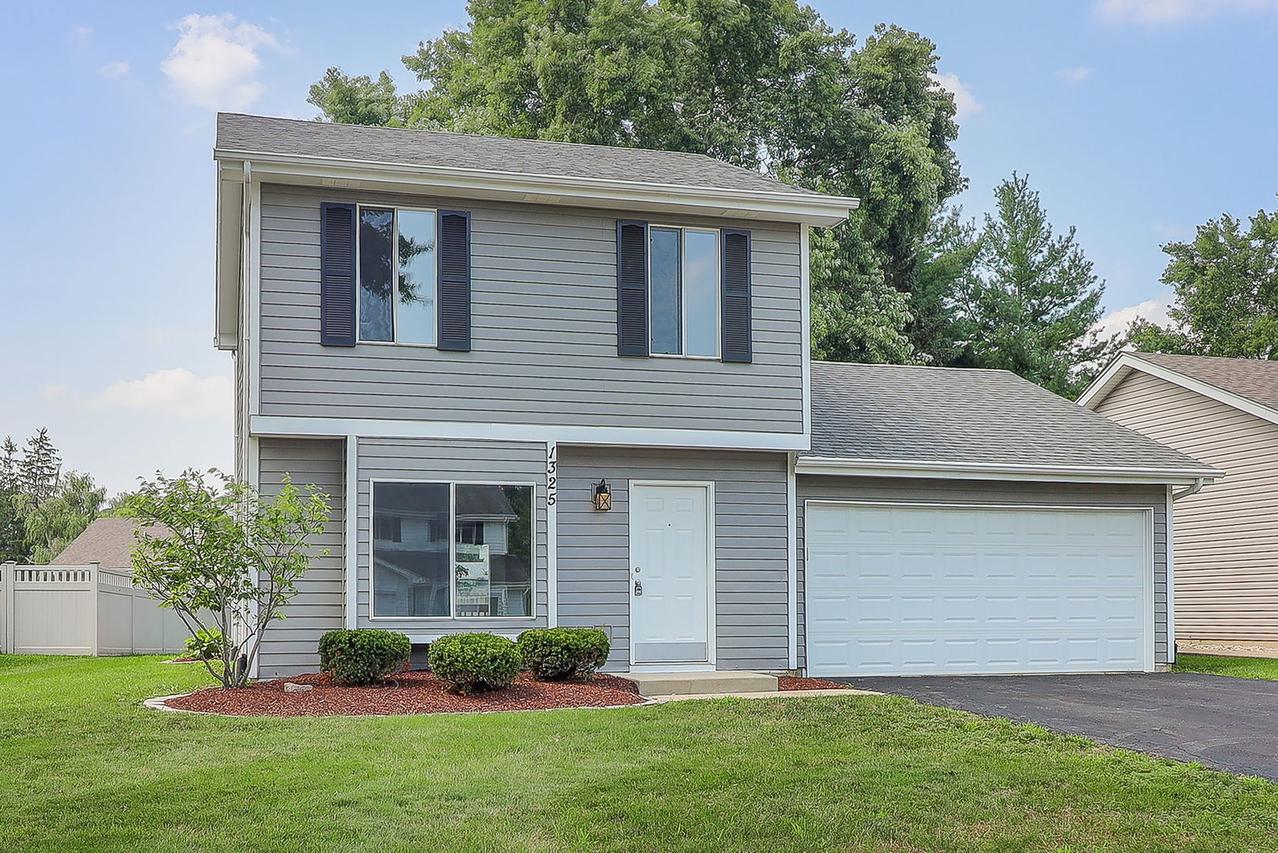 1325 Haverhill Cir., Naperville, IL 60563
